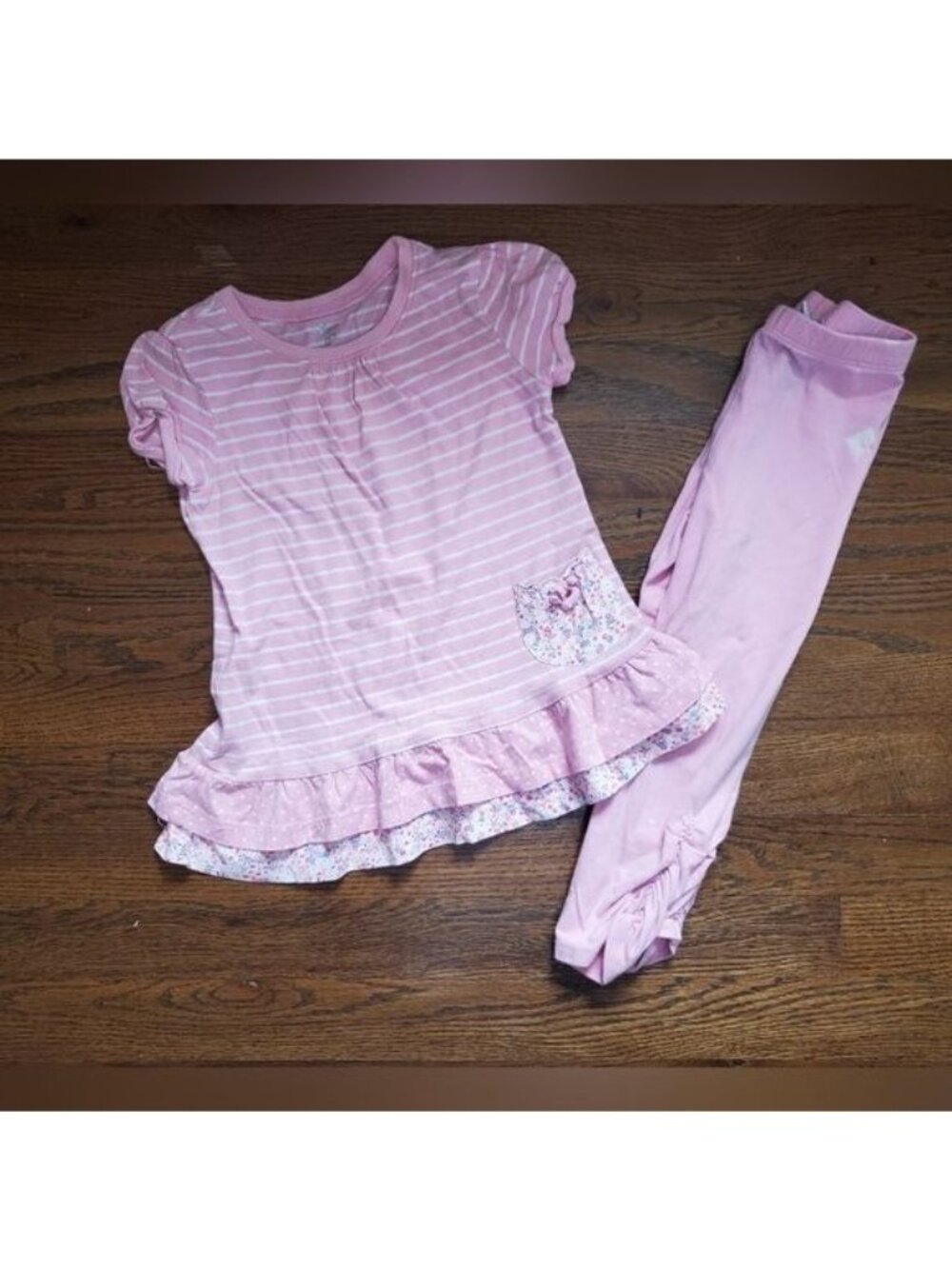 TCP (The Children's Place) Girls 4T pink striped outfit